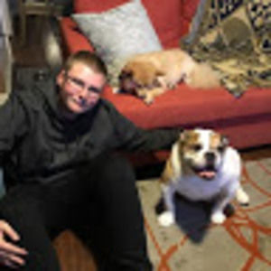 Meet your Posher, Hunter